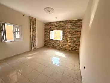 عقارات للبيع - 4 غرف - بالدور 1