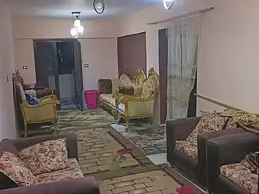 شقق للبيع في شارع الحنفية، البيطاش، 100 متر