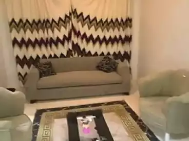 undefined للإيجار - 2 غرف - بالدور 3