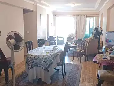 شقق للإيجار في كامب شيزار، الاسكندرية، 170 متر