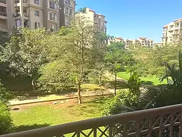 عقارات للبيع - 2 غرف - بالدور 1