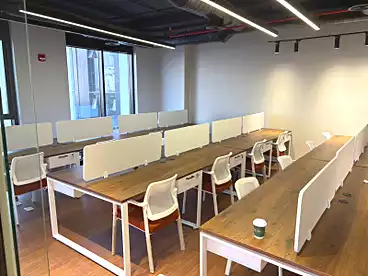 مساحة مكتبية للإيجار - بالدور 0