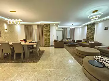 عقارات للإيجار - 3 غرف - بالدور 1