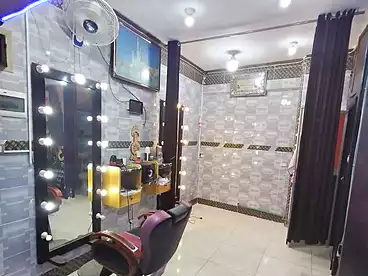 محلات للبيع في البيطاش، العجمي، 17 متر