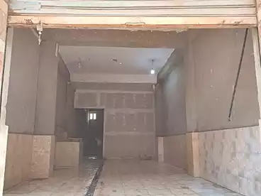 مخازن للإيجار في شارع التروللى، مدينة السلام، 100 متر