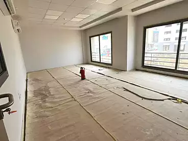 Offices For rent in Southern 90th St., 90th Street, 1682 sqm