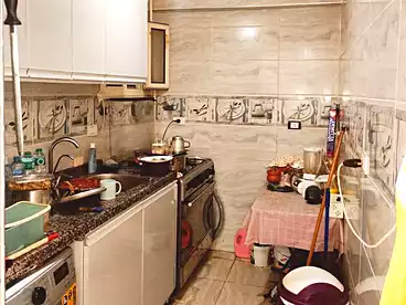 شقق للبيع في شارع الجلاء، فيكتوريا، 100 متر