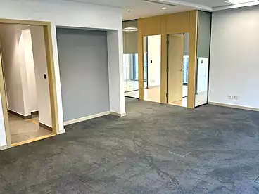 Offices For rent in The Podium Mall - Cairo Festival City Compound, Cairo Festival City Compound - Al Futtaim, 151 sqm