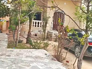 فلل للبيع في أبو تلات، الاسكندرية، 450 متر