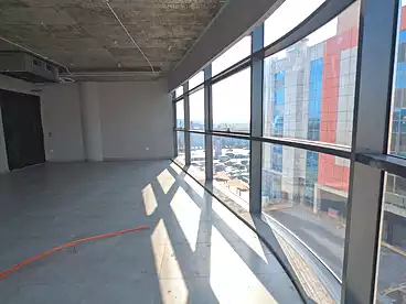 إداري للإيجار في شارع التسعين الجنوبي، شارع التسعين، 104 متر