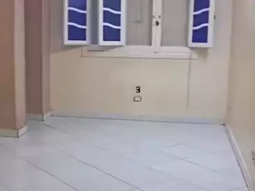 شقق للبيع في اللبيني، فيصل، 160 متر