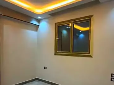 شقق للبيع في اللبيني، فيصل، 150 متر