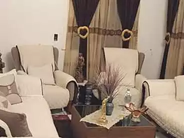 عقارات للبيع في شارع نخلة المطيعي، ميدان تريومف، 130 متر