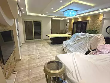 عقارات للبيع في شارع الاربعين، بيانكي، 180 متر