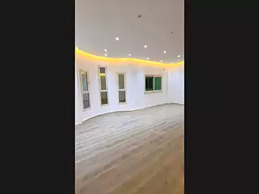 إداري للإيجار في شارع بيرم التونسي، النرجس 2، 240 متر