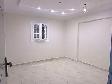 شقق للبيع في البيطاش، العجمي، 120 متر