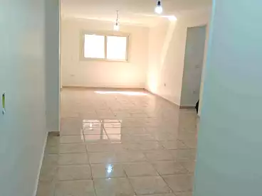 Apartments For rent in Mostafa Fahmy St., Helwan, 120 sqm