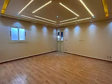 Roof For sale in Mohamed El Fardi St., El Bitash, 250 sqm