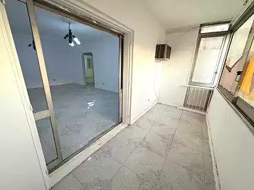 شقق للبيع في شارع المهندسين العسكرين، المنطقة الأولى، 120 متر