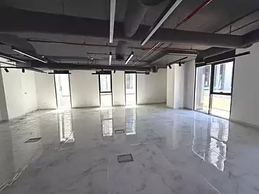 Offices For rent in Garden Residence Hyde Park, Compounds in New Cairo, 131 sqm