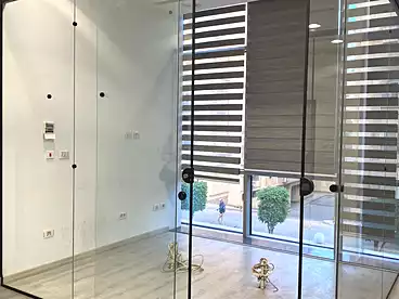 Offices For rent in Southern 90th St., 90th Street, 115 sqm