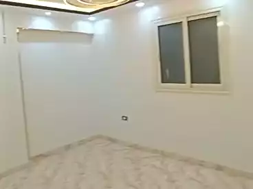 شقق للبيع في شارع الخمسين، النزهة 2، 130 متر