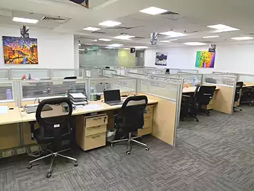 Administrative For rent in Northern 90th St., 90th Street, 2000 sqm