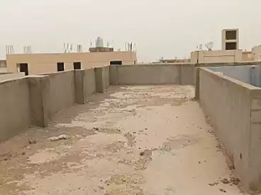 Roof For sale in Hai El Ashgar - Featured Neighborhood, Badr City, 280 sqm