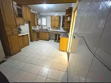 Apartments For sale in Sidi Beshr Mosque St., Sidi Beshr Bahri, 225 sqm