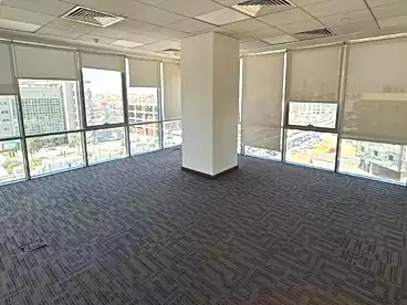 For rent in Northern 90th St., 90th Street, 1100 sqm