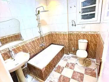 Apartments For sale in Gamal Abd El Nasir St, Sidi Beshr Bahri, 155 sqm