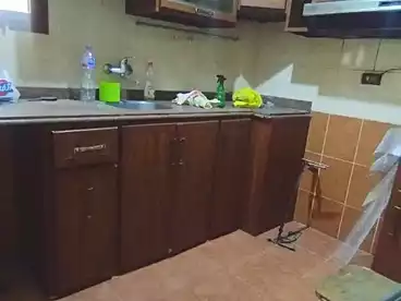 شقق للإيجار في المندرة بحري، المندرة، 100 متر