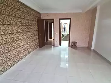 Apartments For sale in Gameat El Dewal El Arbabeya St, El Mohandeseen, 210 sqm