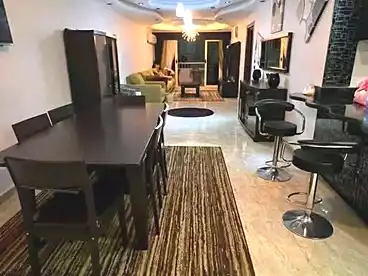 شقق للبيع في طريق الجيش، المندرة، 170 متر