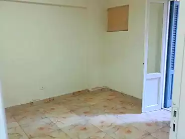 Apartments For sale in Gamal Abdel Nasser St., El Mandara, 135 sqm