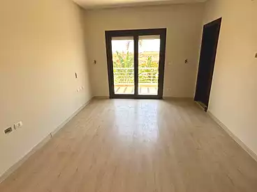 Villas For rent in Centre Ville - Hyde Park Compound, Hyde Park Compound, 240 sqm
