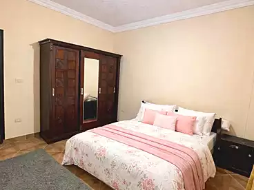 For rent in Hadayek El Fedaa Compound, Compounds in New Cairo, 130 sqm