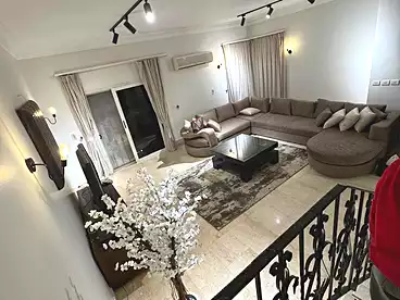 Villas For rent in Youssef El-Sebaey St., Phase 1, 300 sqm