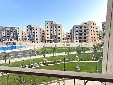 دوبلكس للبيع في كمبوند سيفورا هايتس - مدن، كمبوند بالتجمع الخامس، 250 متر