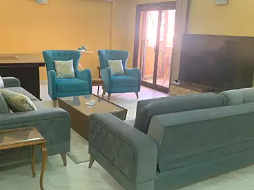 شقق مفروشة للإيجار في شارع الجزيرة، المستثمرين الجنوبية، 170 متر