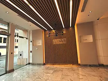 Offices For rent in Southern 90th St., 90th Street, 114 sqm