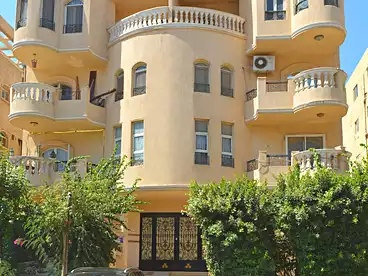 Roof For sale in Mahmoud Sami El Baroudi St., Fourth Touristic Village, 99 sqm