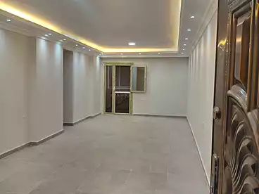 عقارات للإيجار في شارع أبو بكر الصديق، المطبعة، 150 متر