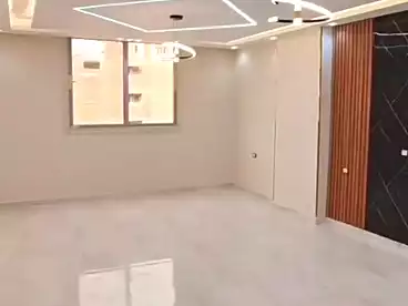 شقق للبيع في اللبيني، فيصل، 150 متر