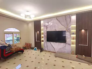 Private للبيع في شارع تاجان، البنفسج 1، 228 متر