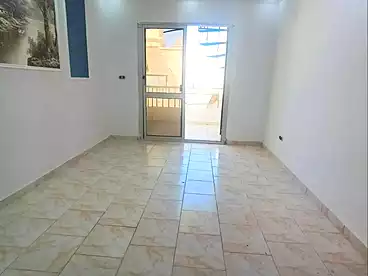 Apartments For sale in Shatee El Nakheel, Al Agamy, 80 sqm