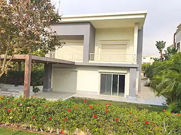 فلل للبيع في أوريانا فيلاز - كمبوند كايرو فيستيفال سيتي، كمبوند كايرو فيستيفال سيتي - الفطيم، 368 متر