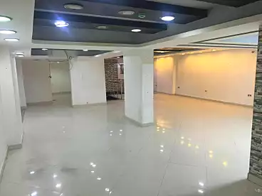 تجاري للإيجار في شارع عين شمس، عين شمس الشرقية، 200 متر