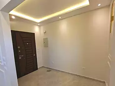 عقارات للبيع في المجاوره الحاديه عشر، غرب سوميد، 220 متر