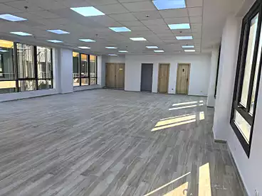 For rent in Southern 90th St., 90th Street, 200 sqm